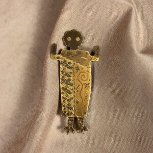 Artisan Signed J McDermott Heavily Engraved Tribal Figural Person brooch  A99